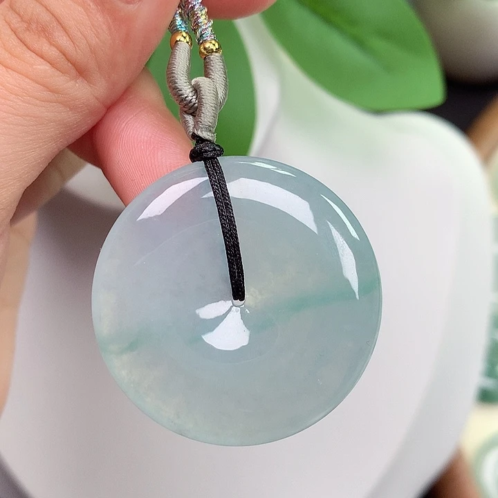 颈饰未镶嵌翡翠平安扣 35x6.3mm