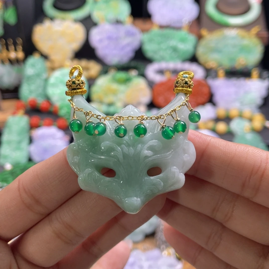 清***子翡翠未镶嵌颈饰代编织