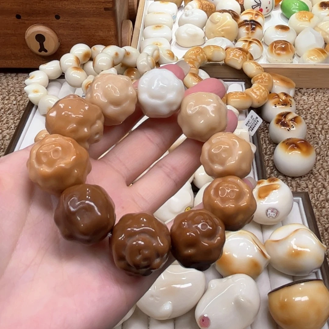 菩提根/象牙果手串9.25.18象牙果渐变绵羊微瑕