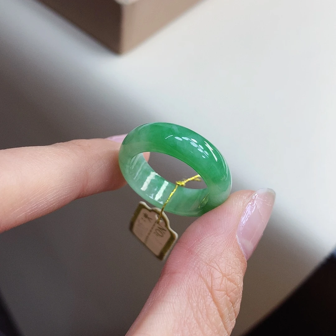 翡翠戒指未镶嵌17号