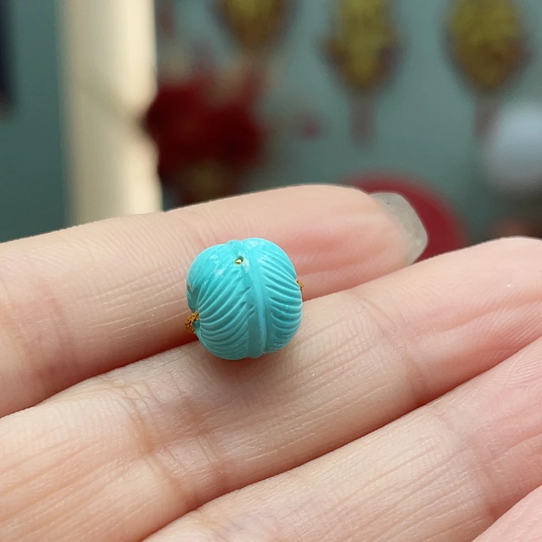 绿松石颈饰未镶嵌