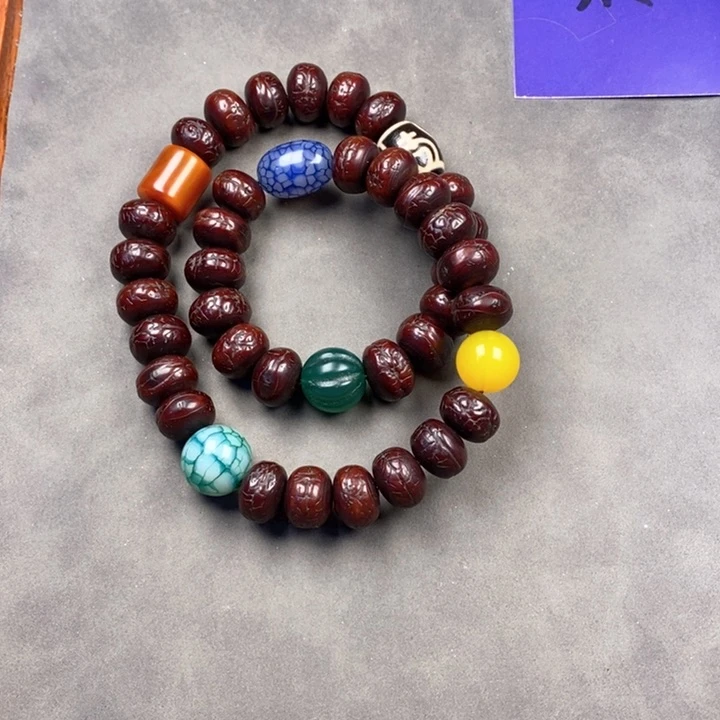 凤眼菩提吊坠l****W凤眼