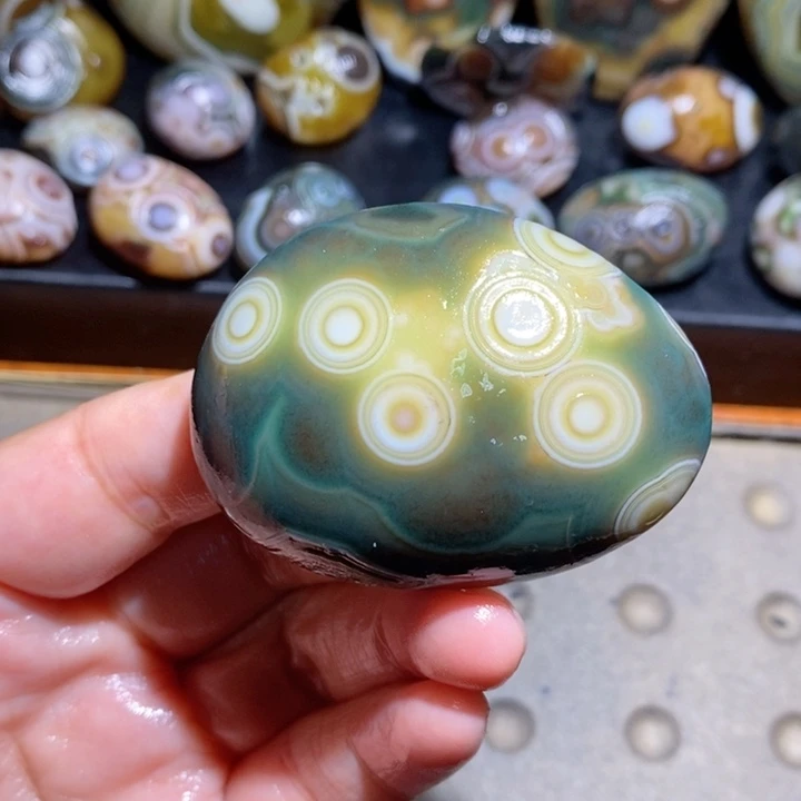 未镶嵌玛瑙/玉髓珠宝半成品153