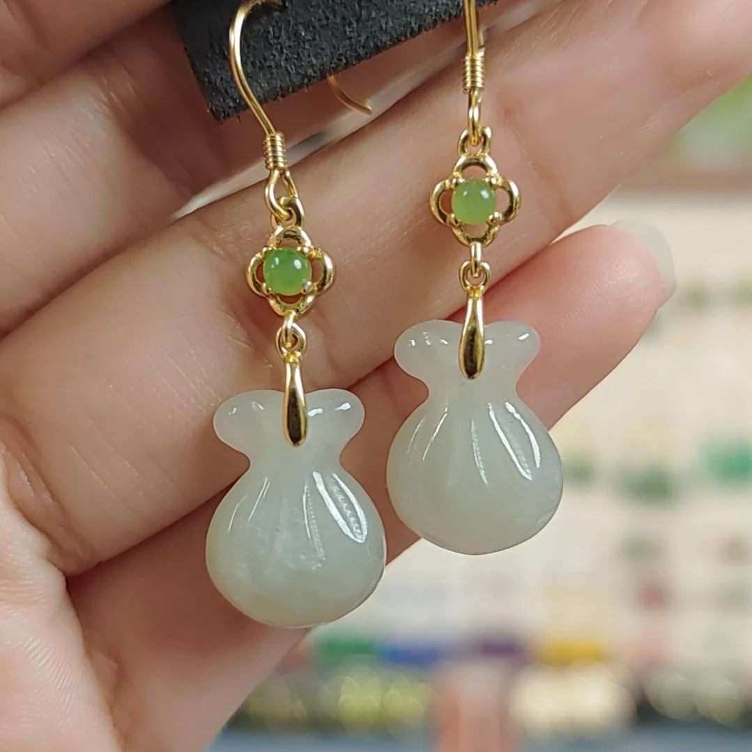 和田玉耳饰银S925镶嵌耳饰