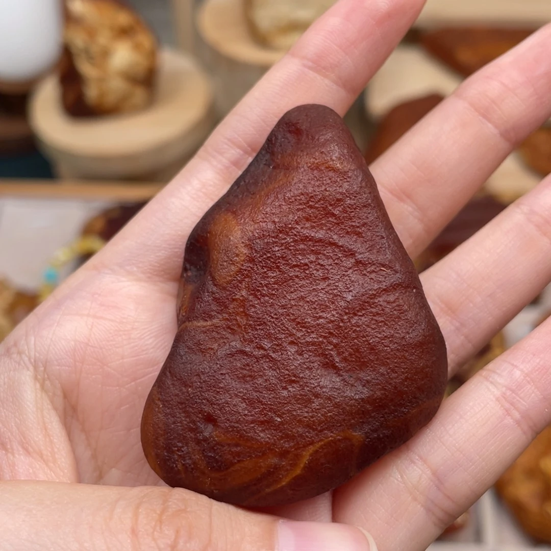 琥珀未镶嵌珠宝奇石