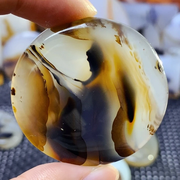 玛瑙/玉髓未镶嵌珠宝半成品