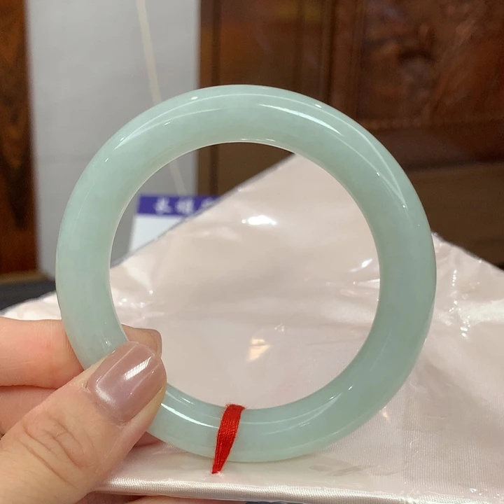 翡翠手镯未镶嵌翡翠手镯未镶嵌57圈口