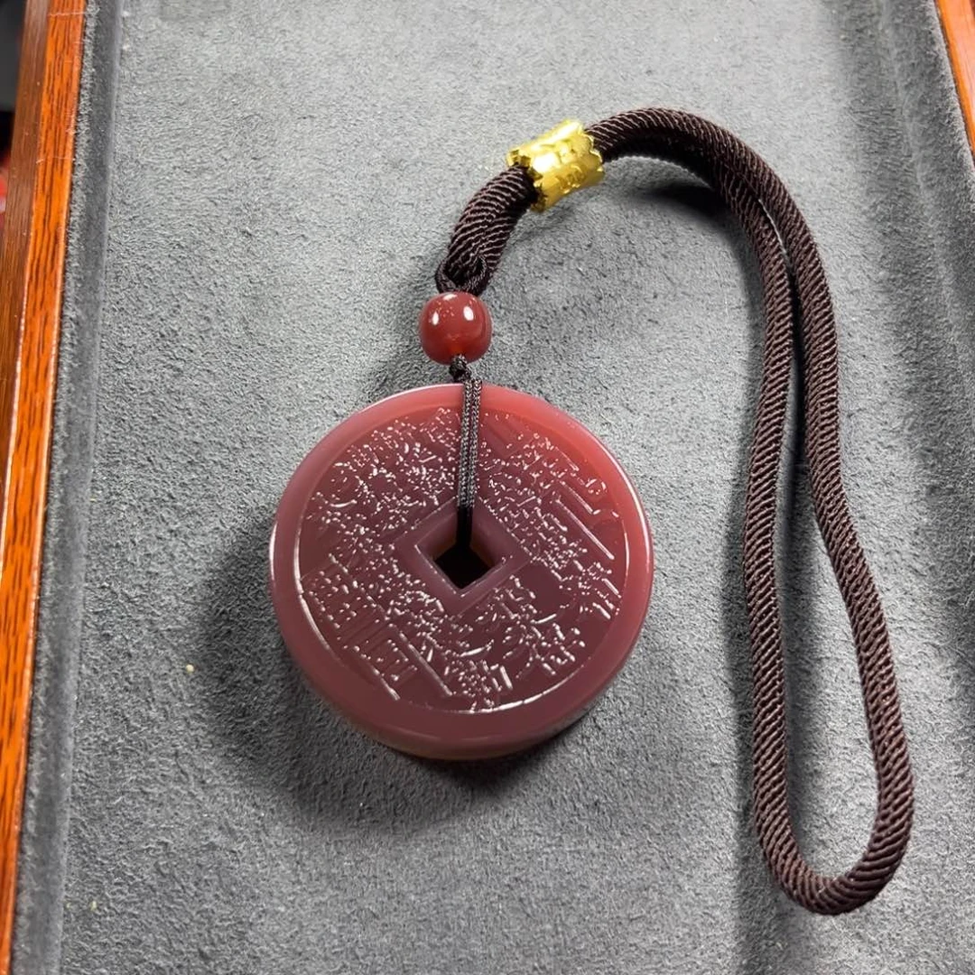 未镶嵌挂件南红玛瑙挂件
