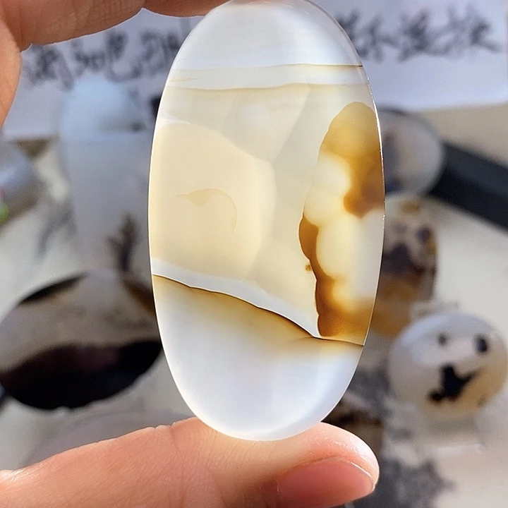 玛瑙/玉髓颈饰未镶嵌