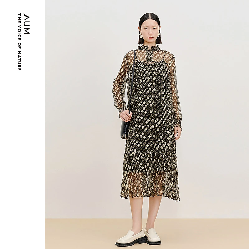 AUM噢姆春季桑蚕丝真丝印花飘带气质连衣裙长袖休闲长裙MCFZ10296