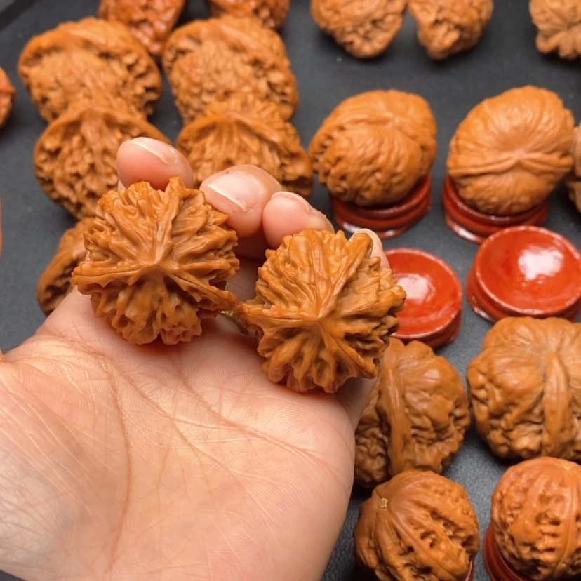 【闪购商品】文玩核桃把件用****5三棱