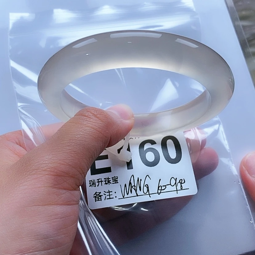 【闪购商品】玛瑙/玉髓手镯未镶嵌W**G
