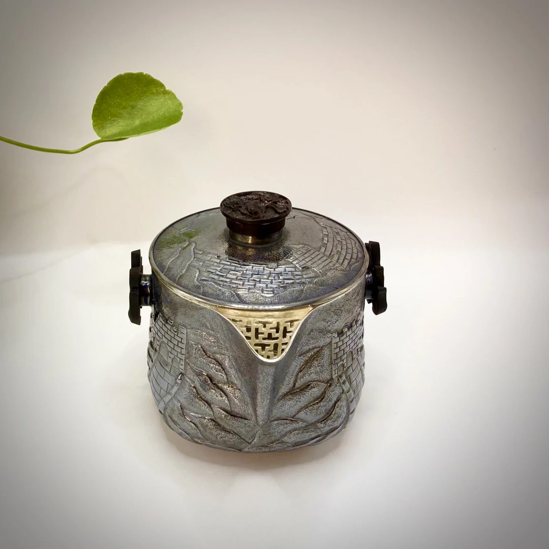 长城手抓壶 足银999纯手工一张打复古浮雕泡茶壶
