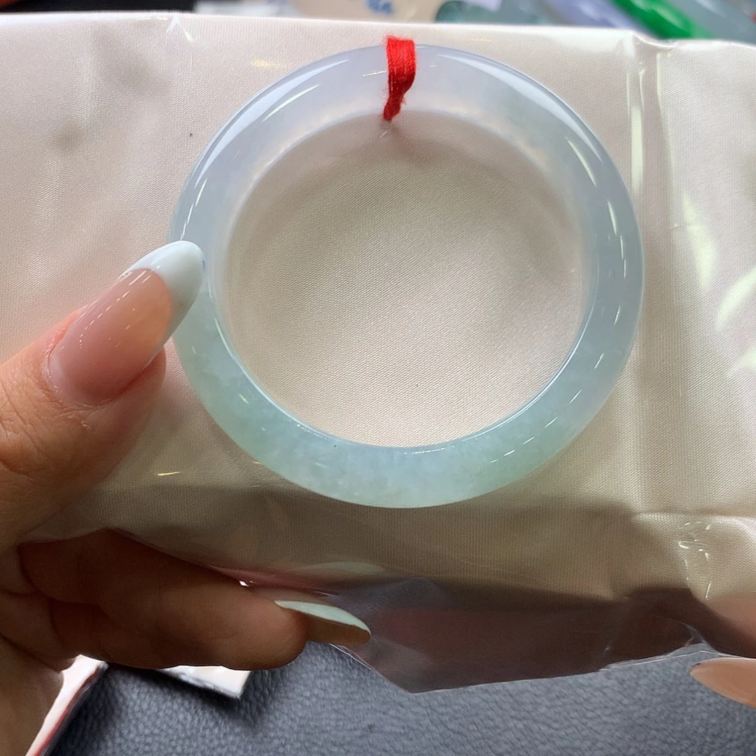 翡翠未镶嵌手镯85号