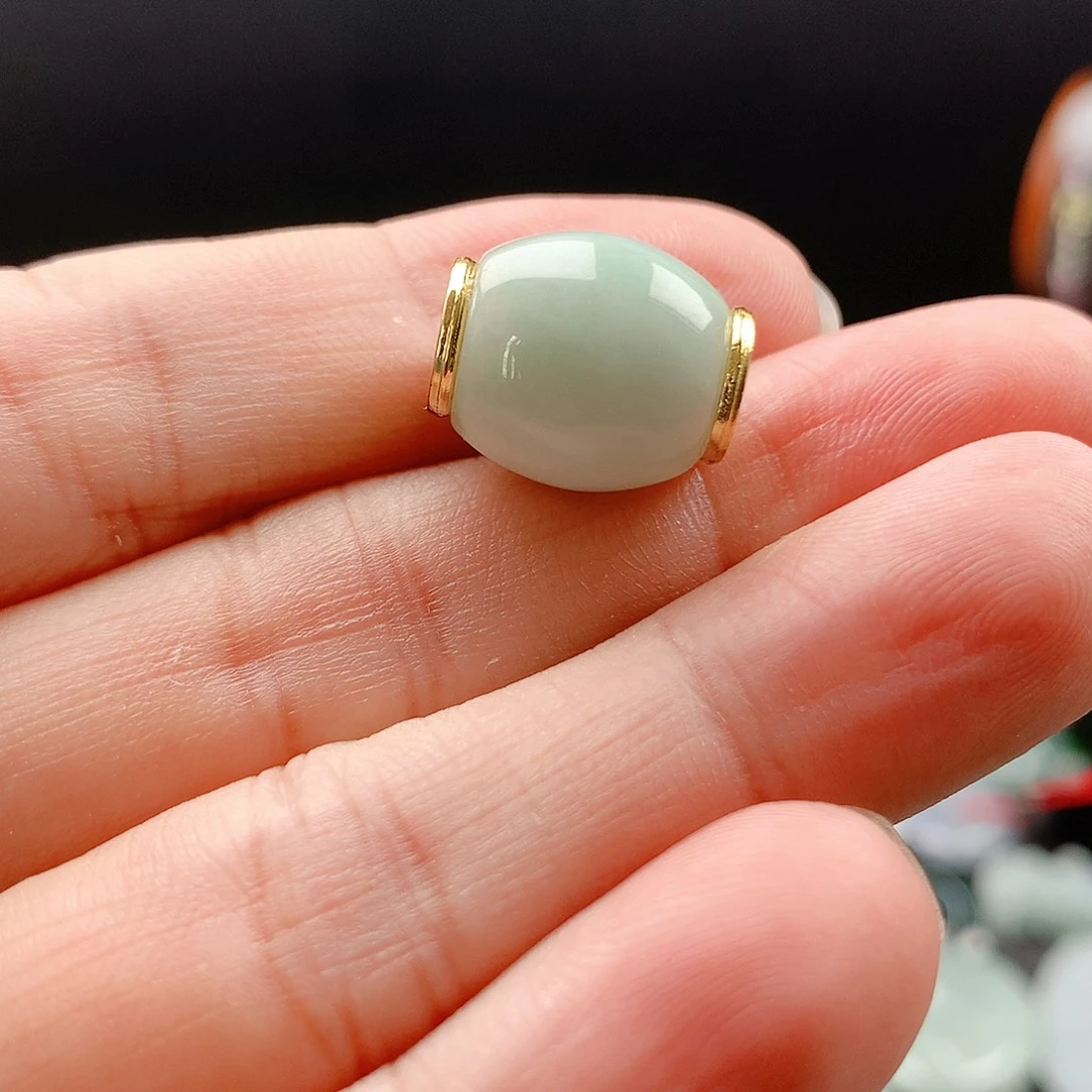 翡翠未镶嵌吊坠(不含链)20路路通