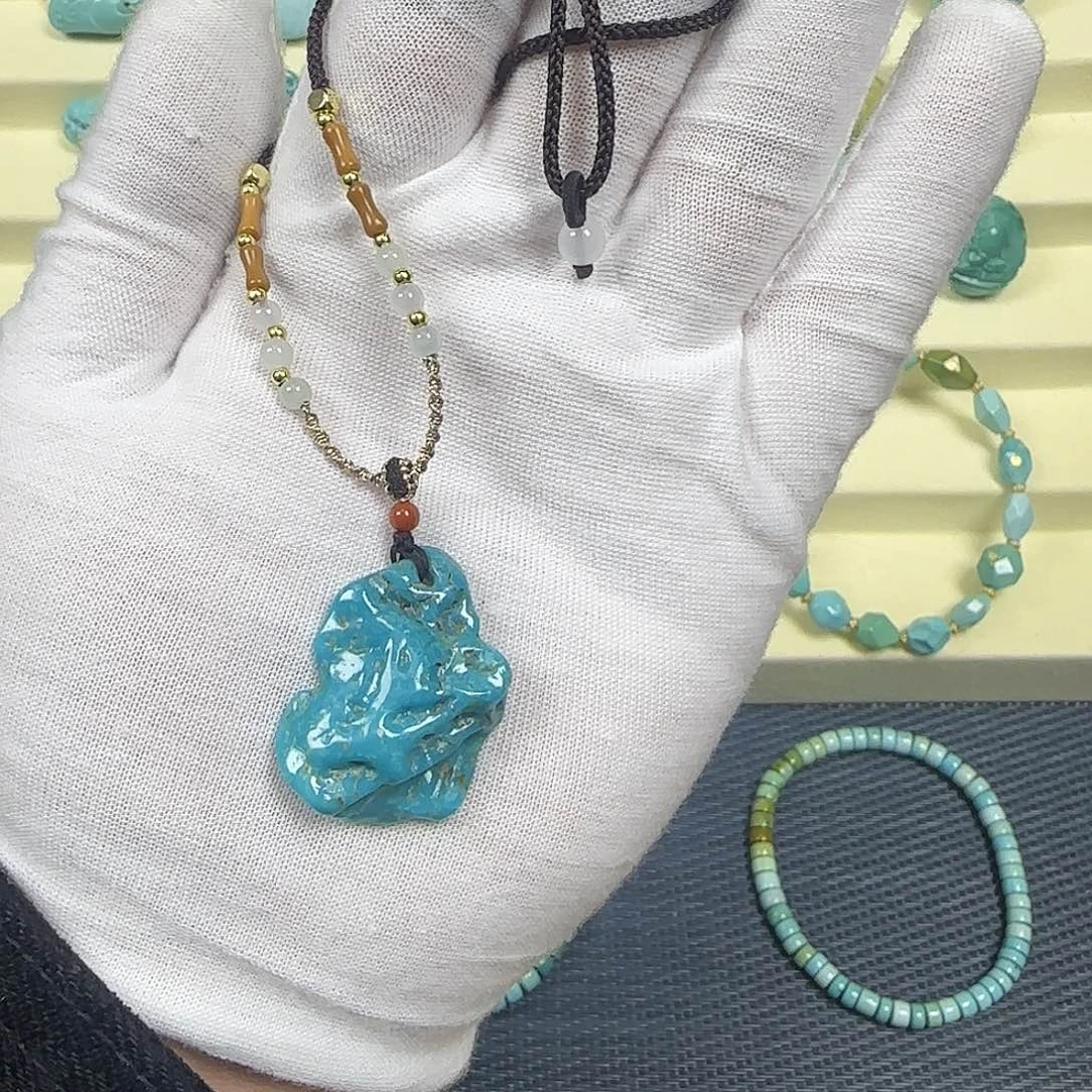 绿松石未镶嵌绿松石4