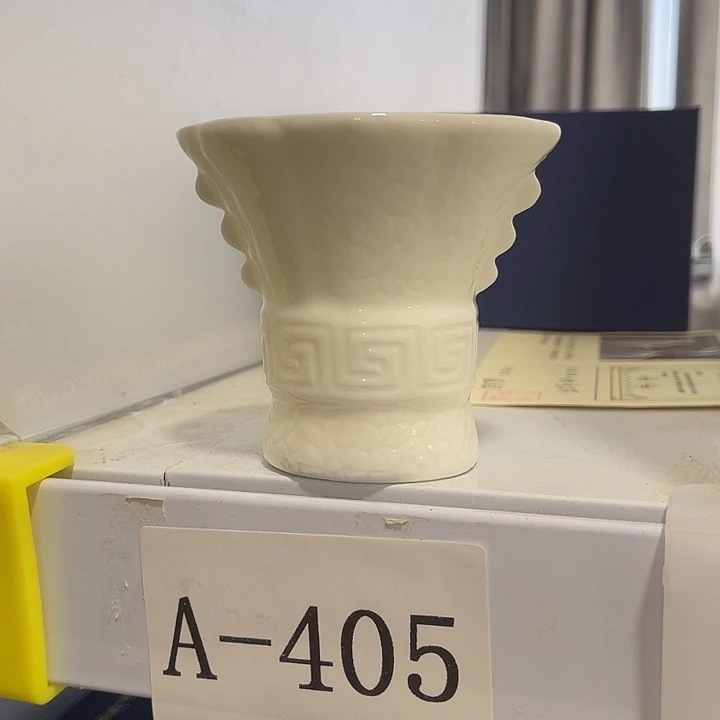 福利待遇多多哦哦哦哦