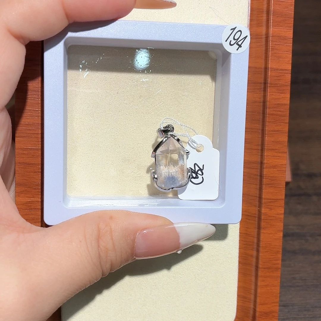 紫***n银S925镶嵌颈饰紫晶