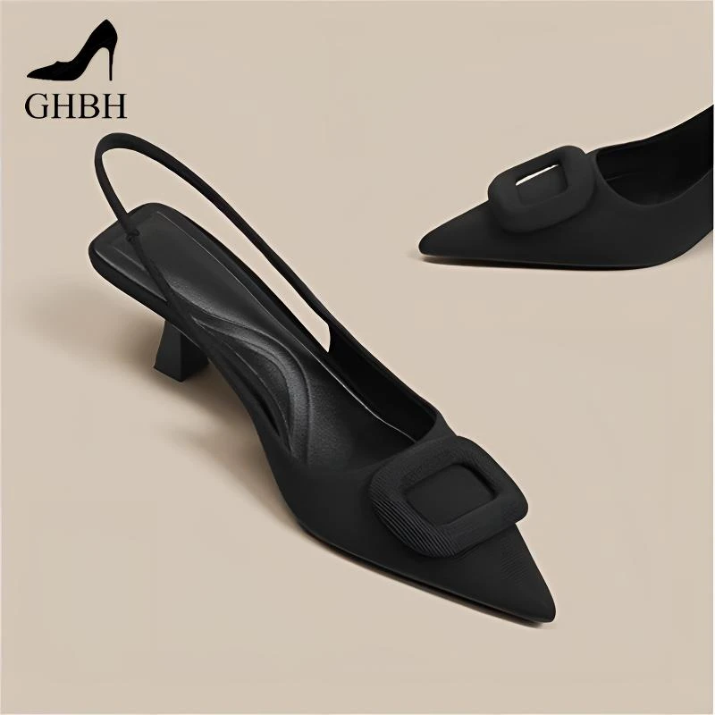 【限量款】香港黑色高跟鞋女细跟2025新款尖头包头凉鞋法式方扣单鞋
