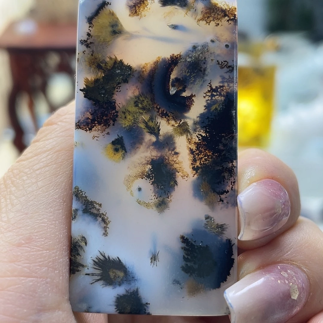 玛瑙/玉髓未镶嵌珠宝半成品