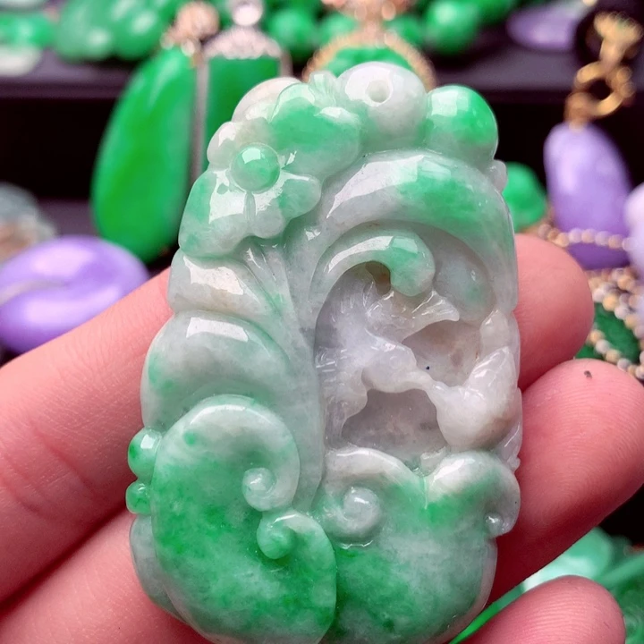 翡翠未镶嵌吊坠(不含链)