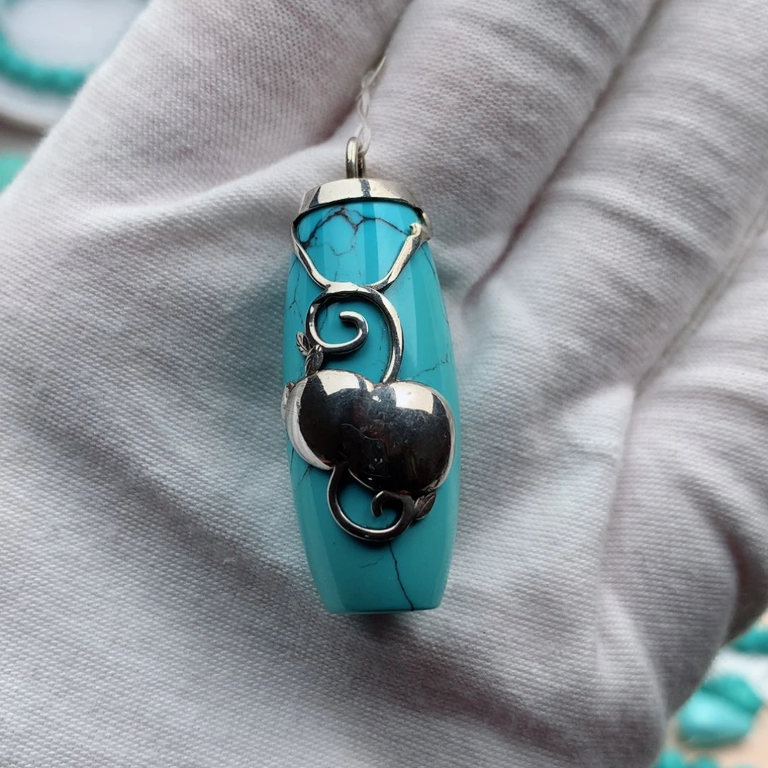 绿松石珠宝奇石未镶嵌重：16.6克