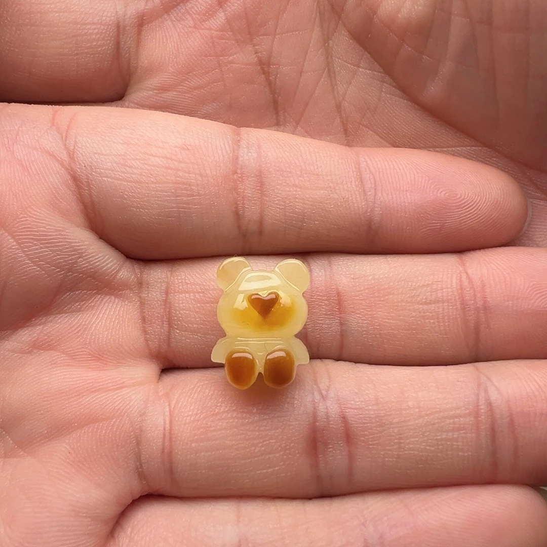 蜜蜡未镶嵌颈饰小熊（打孔不退换）