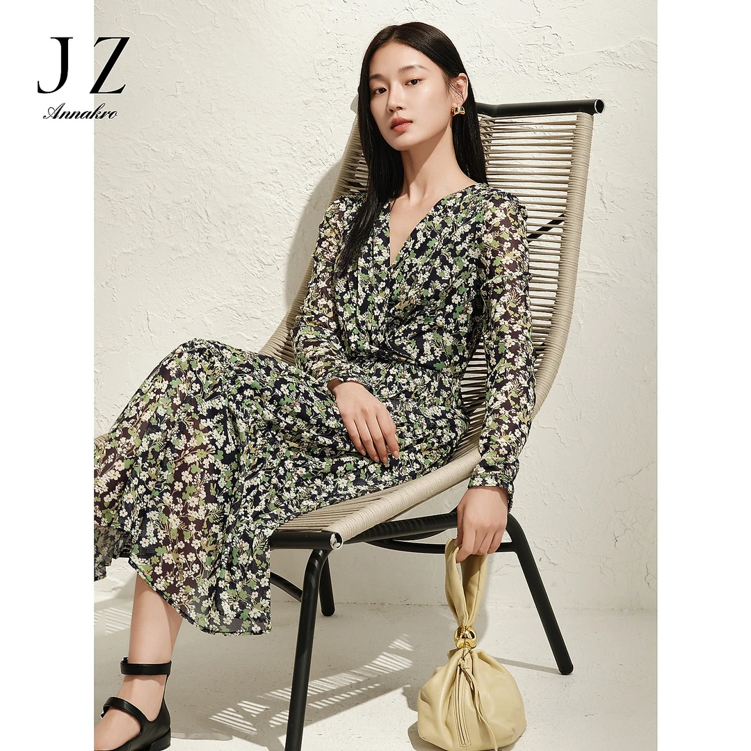 【丽公主专属】玖姿安娜蔻KWFC50054淑女浪漫碎花V领纱罗收腰连衣裙