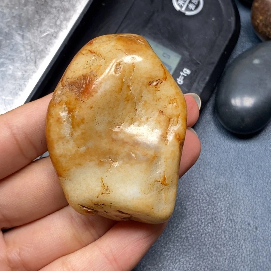 和田玉（糖玉）未镶嵌挂件