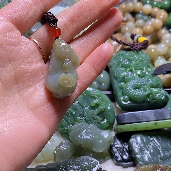 未镶嵌手链和田玉（糖玉）