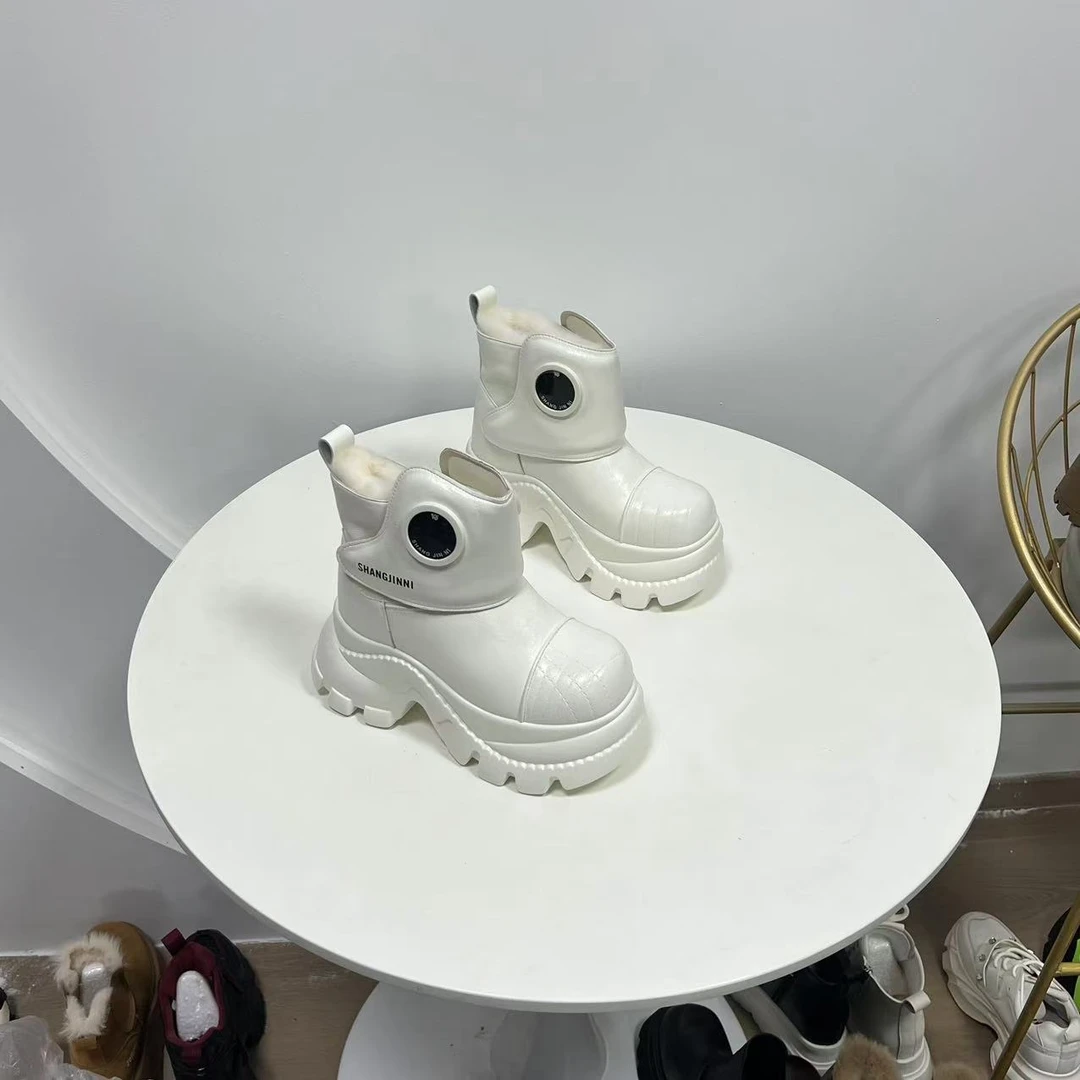 增高12cm 秋冬季新款加绒保暖棉鞋休闲百搭雪地靴子女 9338-1