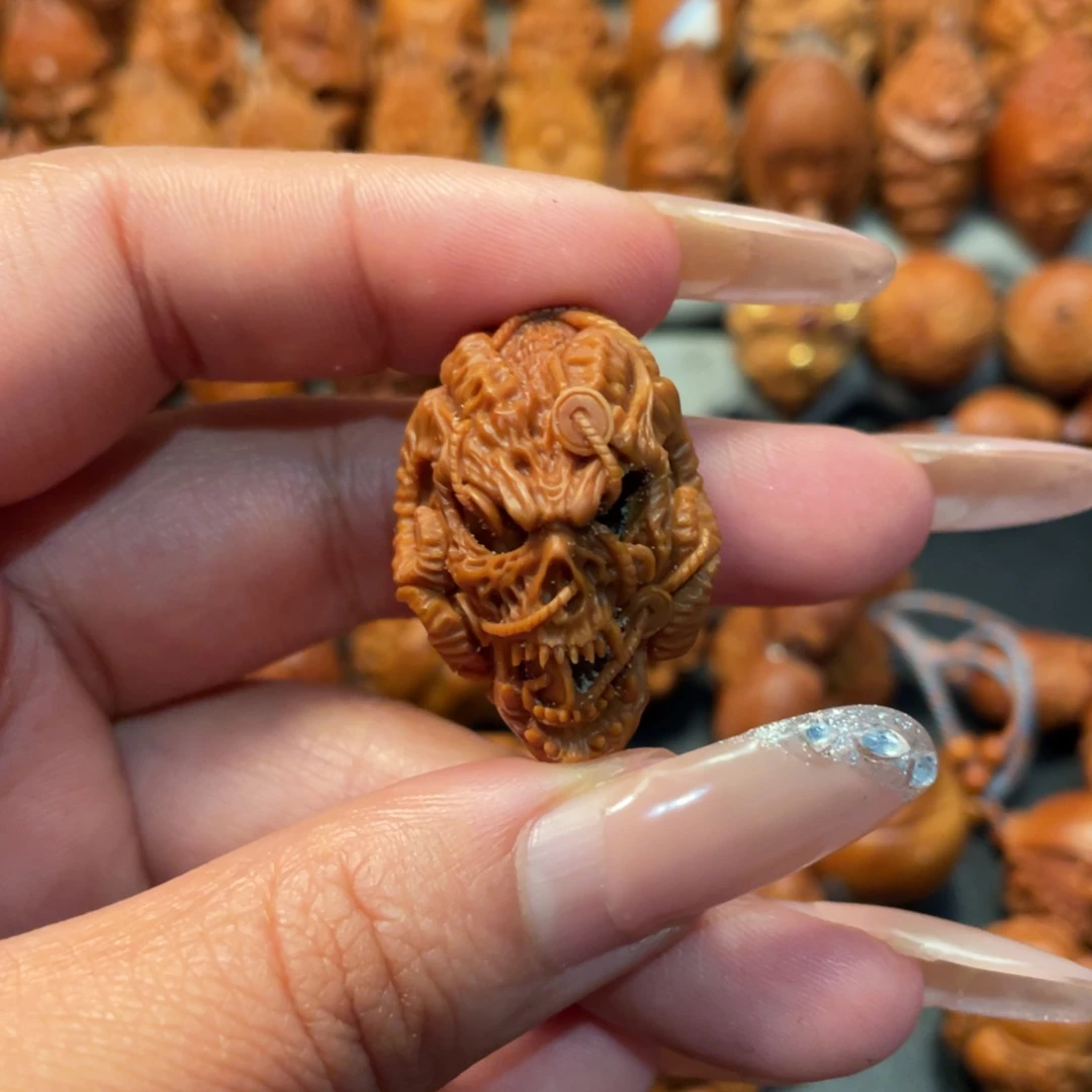 【闪购商品】手串/手链橄榄核梭*草骷髅