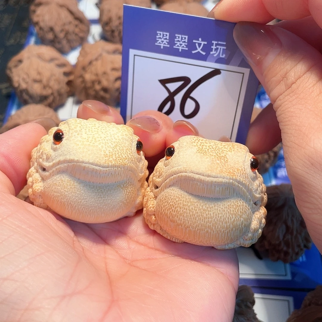 把件桃核86号竹根雕刻金蝉4.3