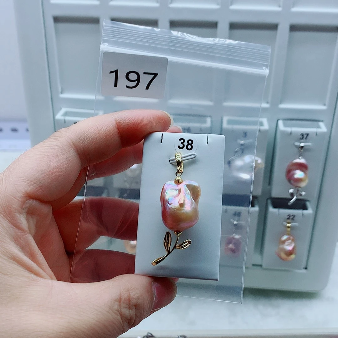 淡水珍珠吊坠(不含链)合金