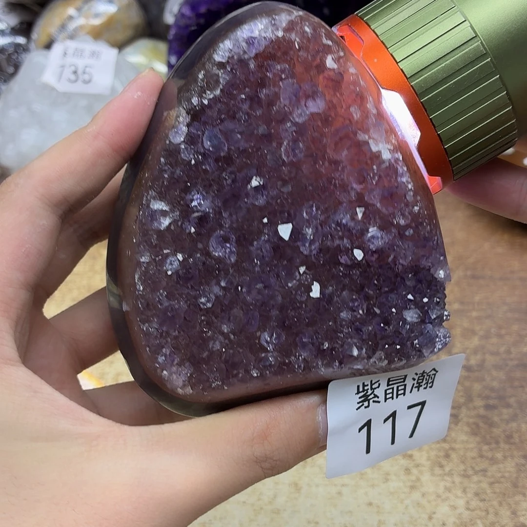 未镶嵌水晶大型摆件（非配饰）