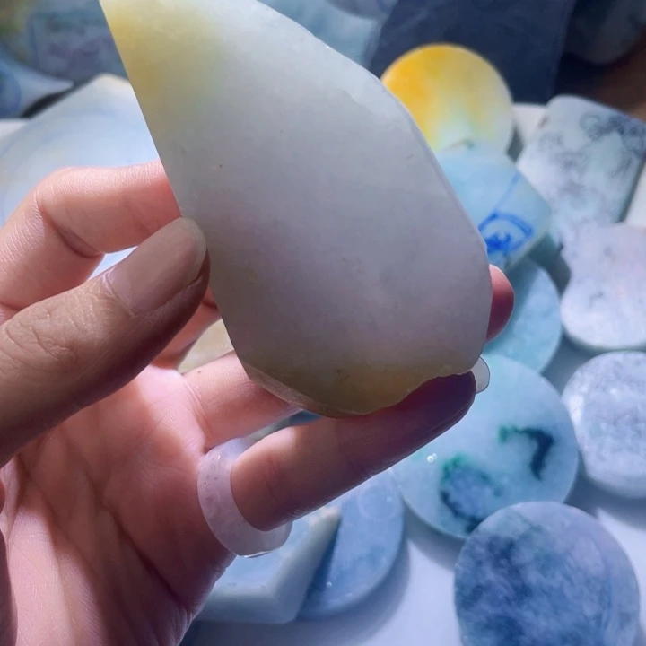 未镶嵌定制翡翠?****?天然缅甸翡翠虚空藏定制总价