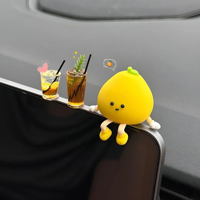 汽车中控台摆件新款车载趴趴柚子小人创意车内可爱治愈有趣装饰品