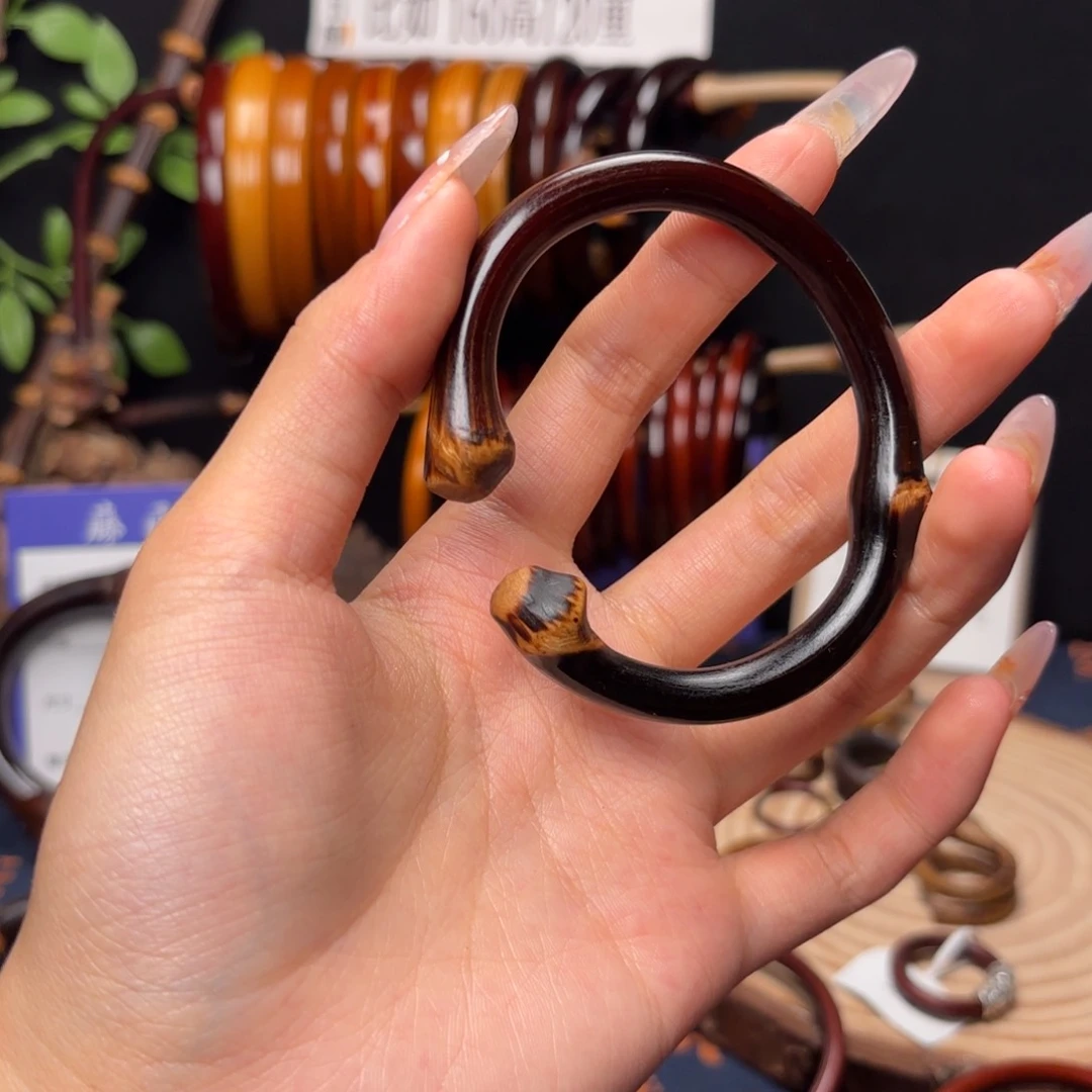 小***.藤类手串/手链黑藤