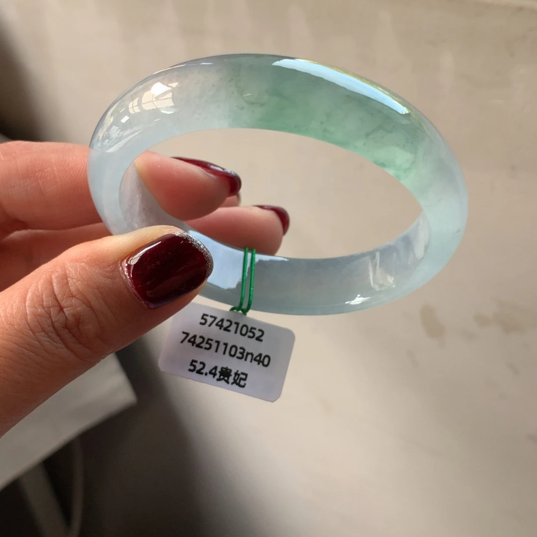 翡翠未镶嵌手镯冰飘绿起光性价比推荐