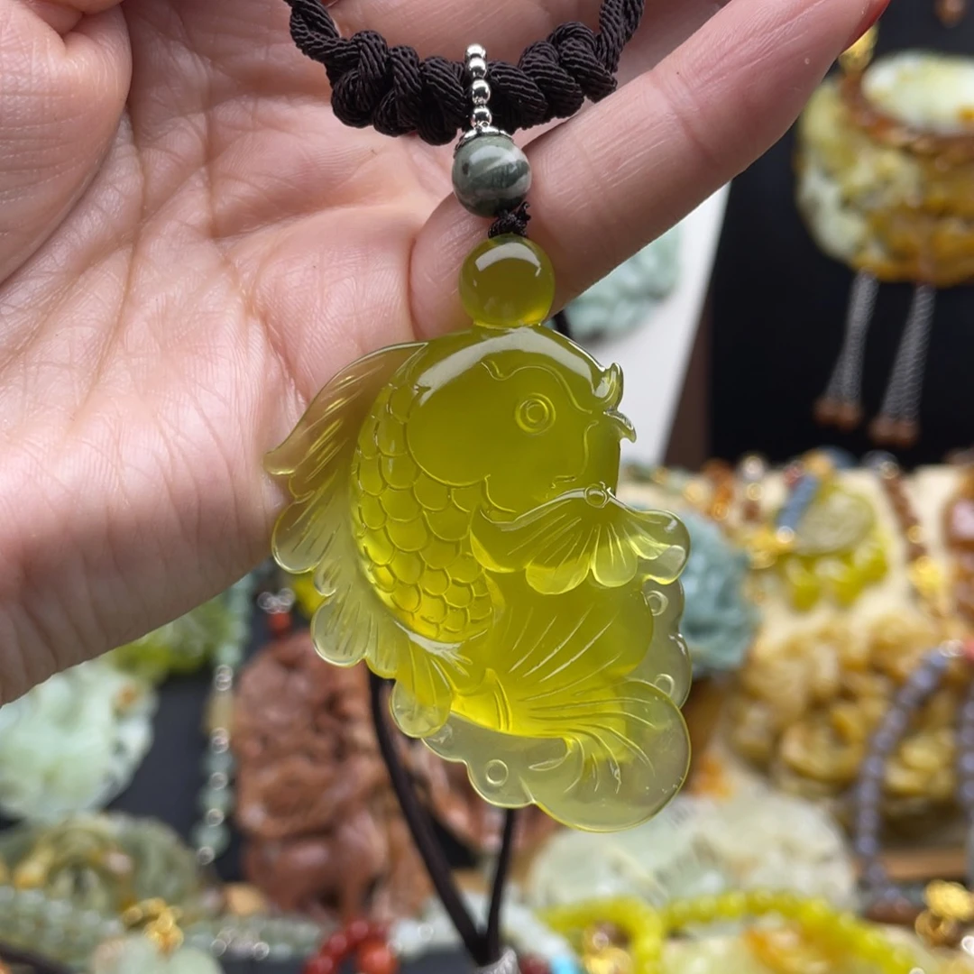 未镶嵌蛇纹石玉颈饰