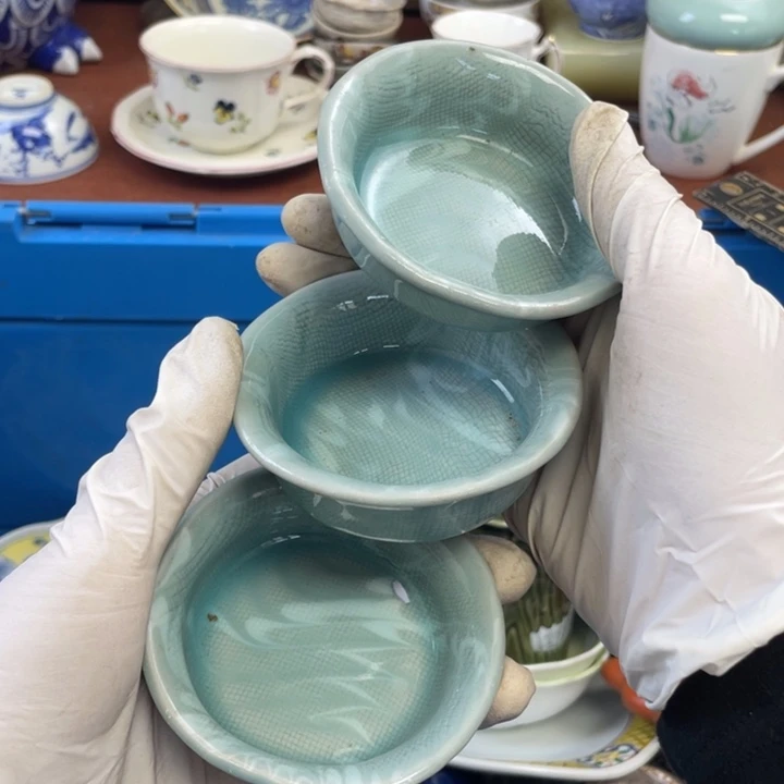 他家瓷器真美…开播了