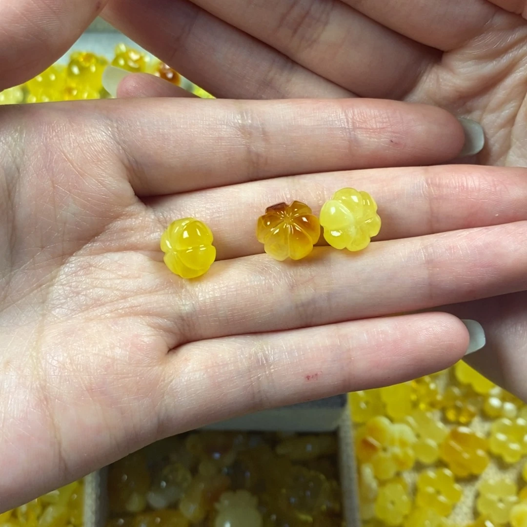 琥珀裸石未镶嵌可**小南瓜3