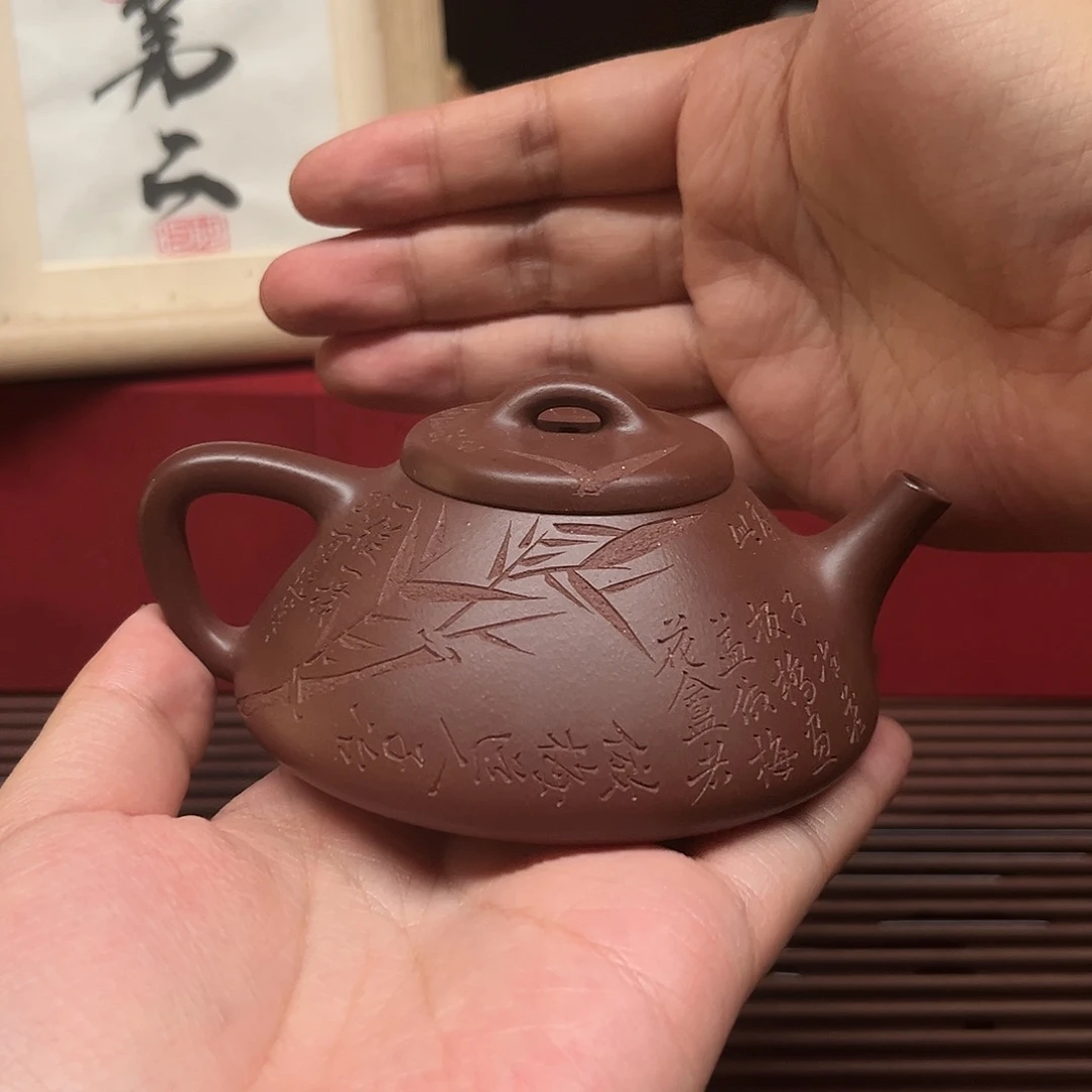 峰***岚紫砂茶壶青山出品，必属精品。