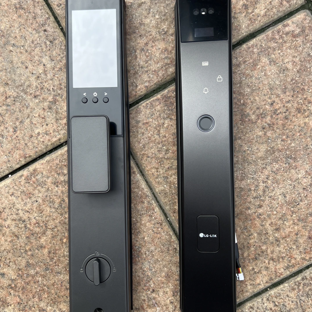 L9-3全自动智能锁掌静脉3D人脸识别远程可视密码锁