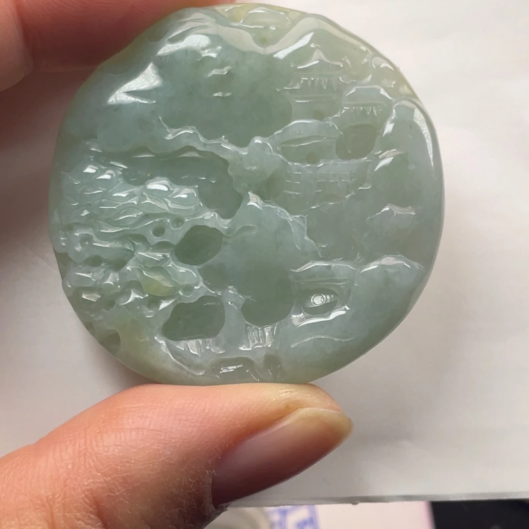 翡翠未镶嵌颈饰翡翠山水