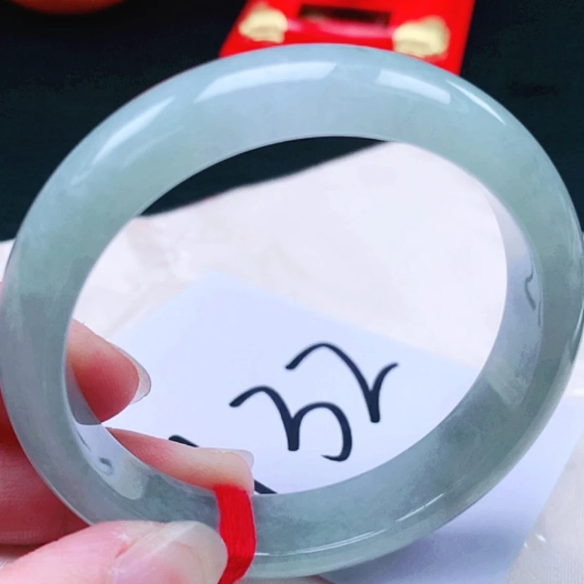 【闪购商品】翡翠手镯未镶嵌54圈