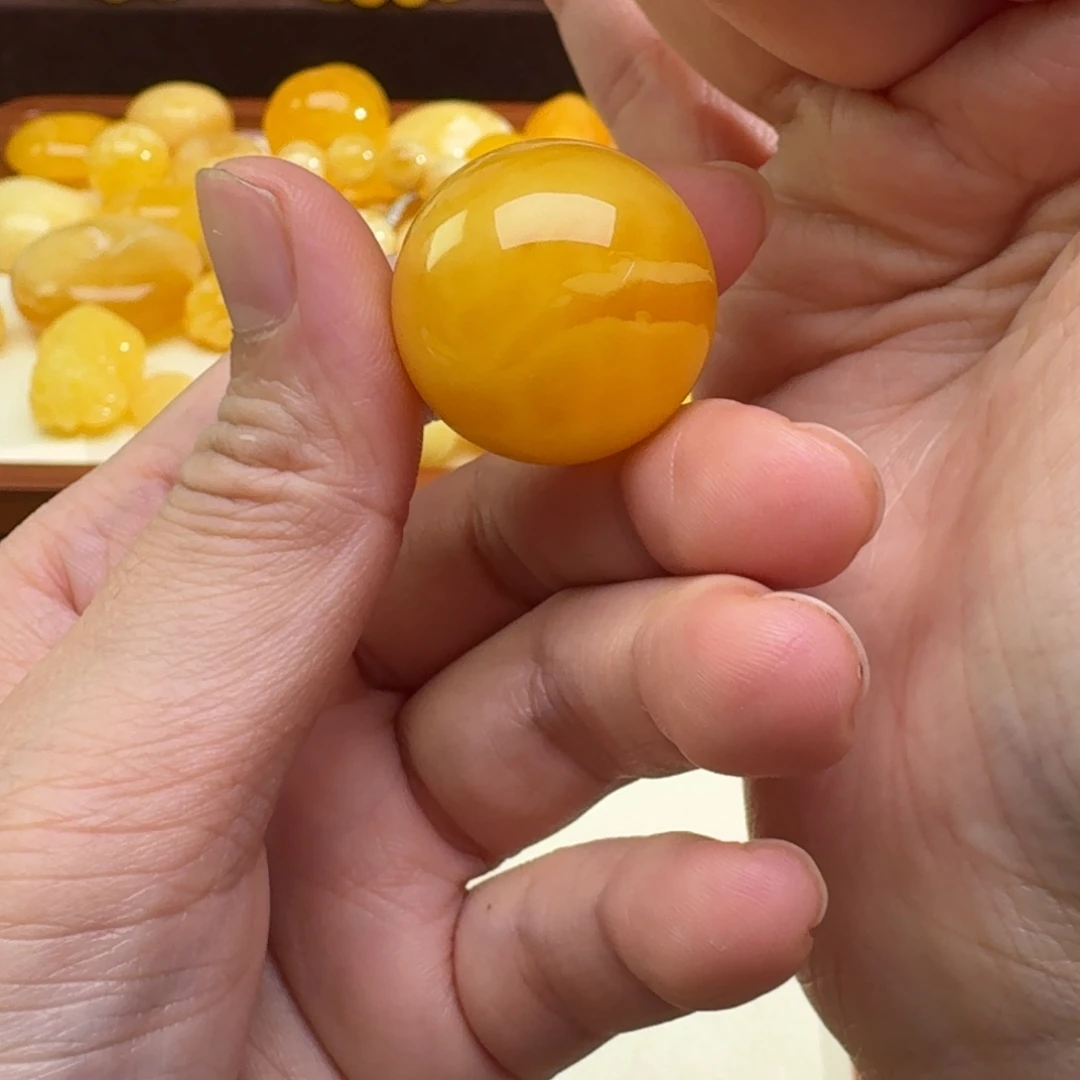 裸石琥珀未镶嵌632