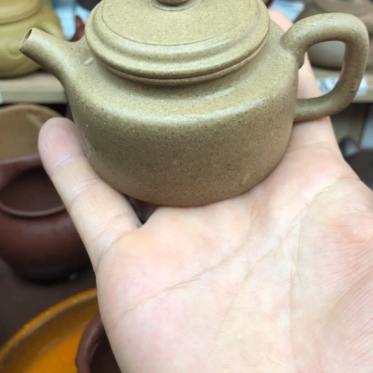 茶壶紫砂青段泥得中100豪升左右