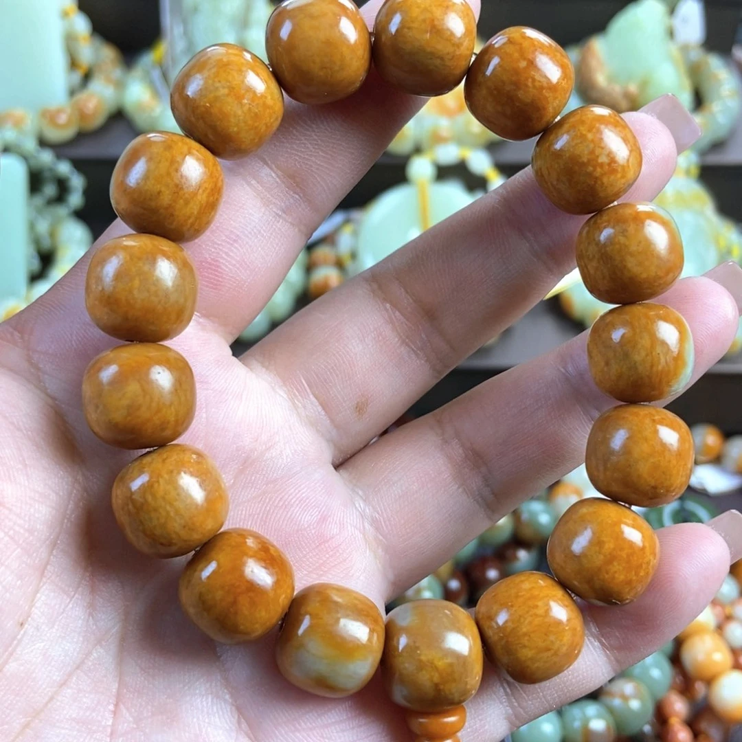 透闪石质玉未镶嵌手串