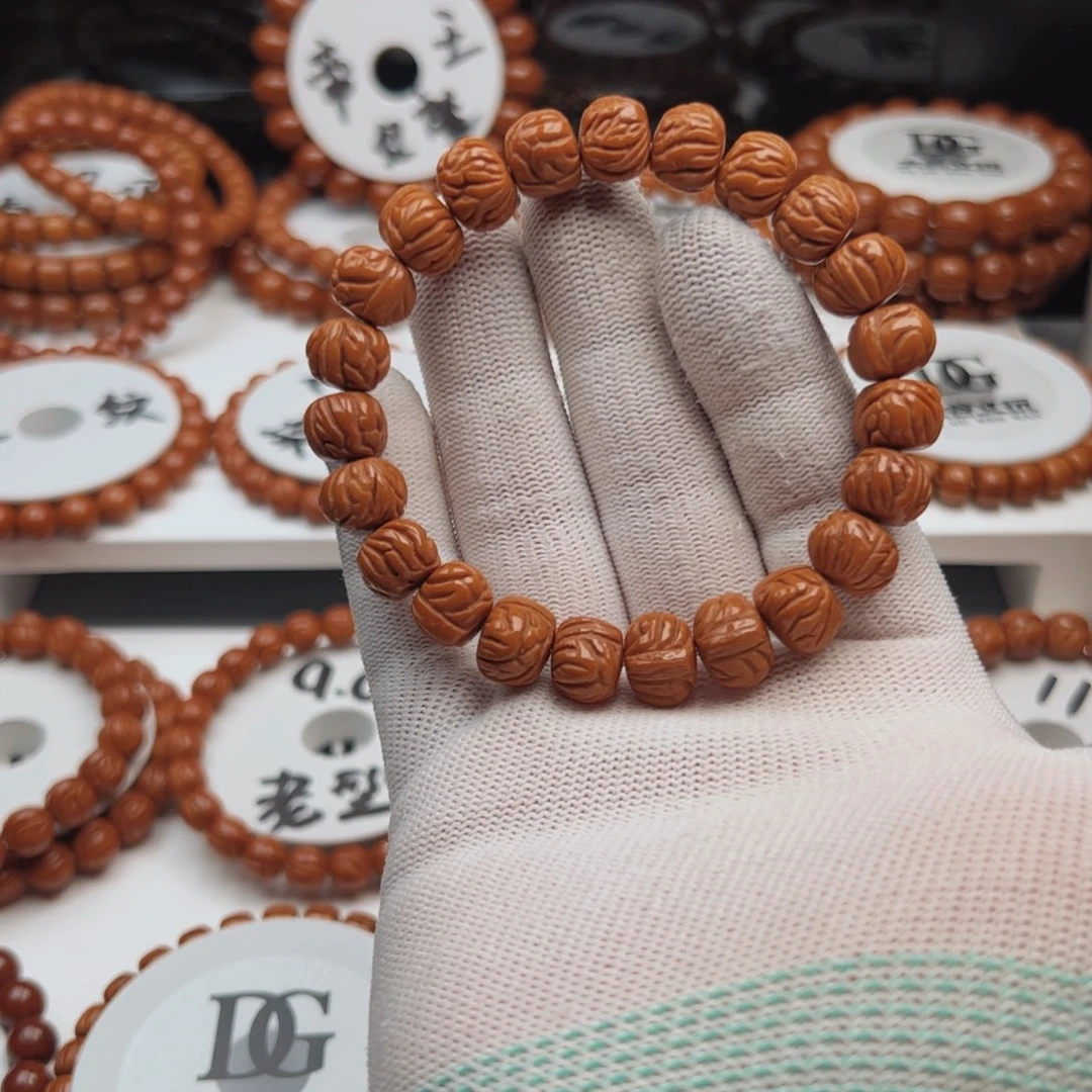 吊坠桃核桃核手串